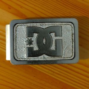 DC buckle